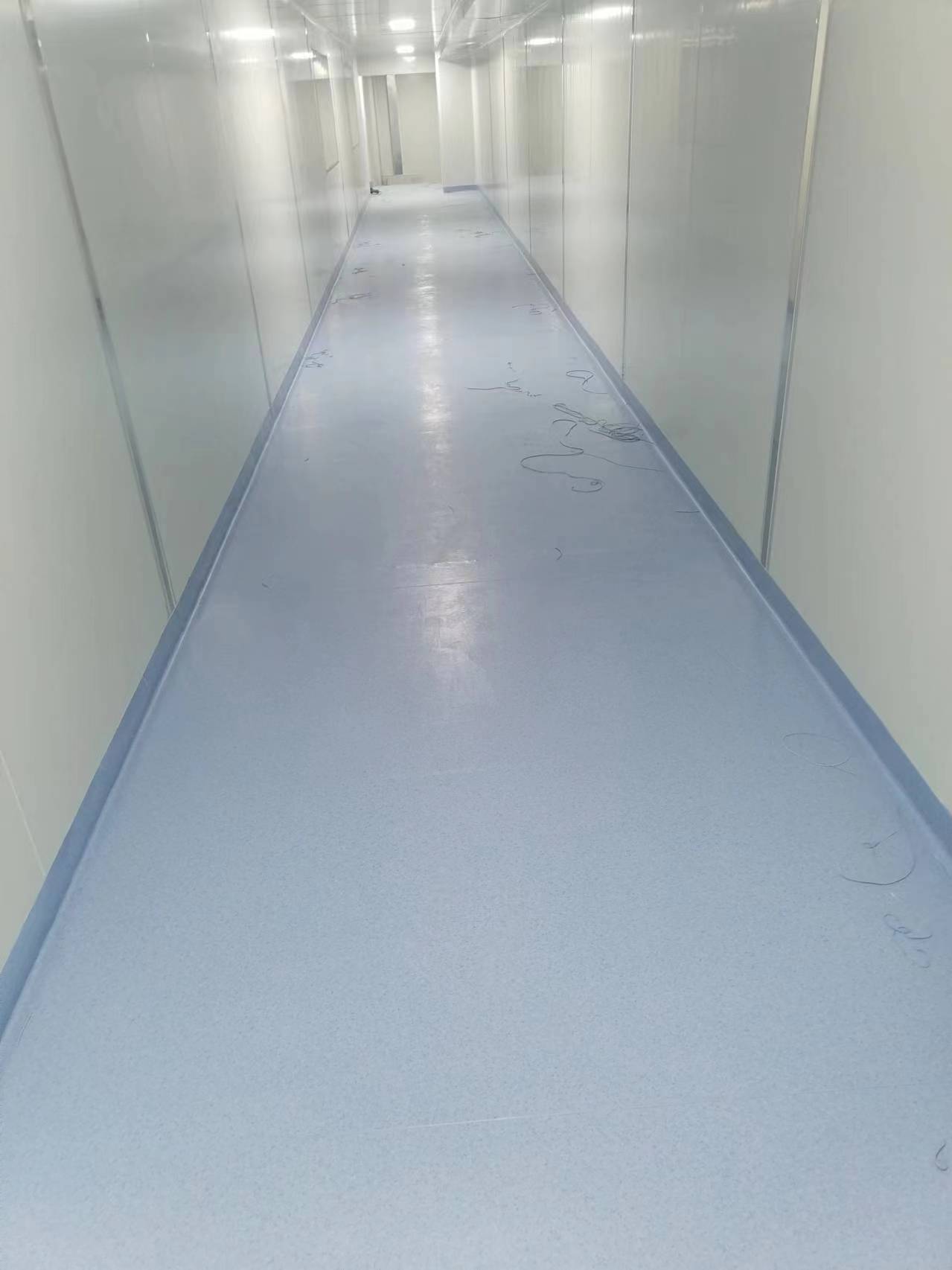 養老院PVC塑膠地板卷材詳細施工流程